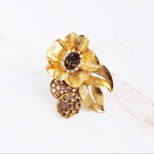 Vintage Gold Flower Oversized Cocktail Ring (Size 7)